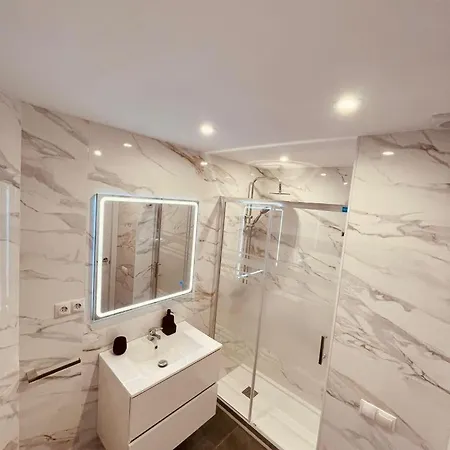 Estudio Junto La Nogalera Daire *