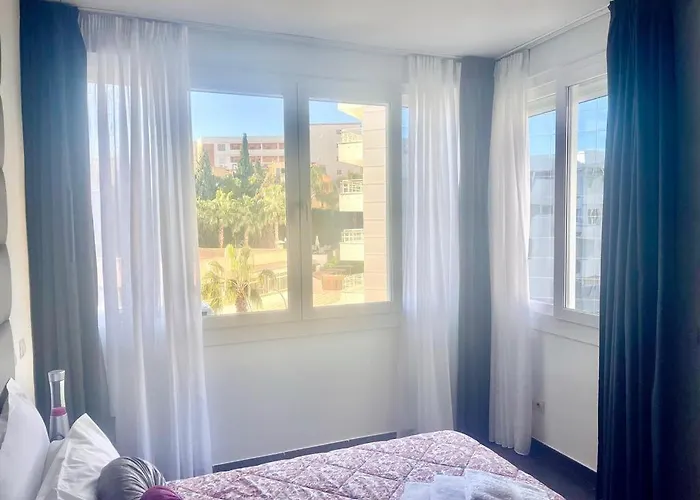 Estudio Junto La Nogalera Lägenhet