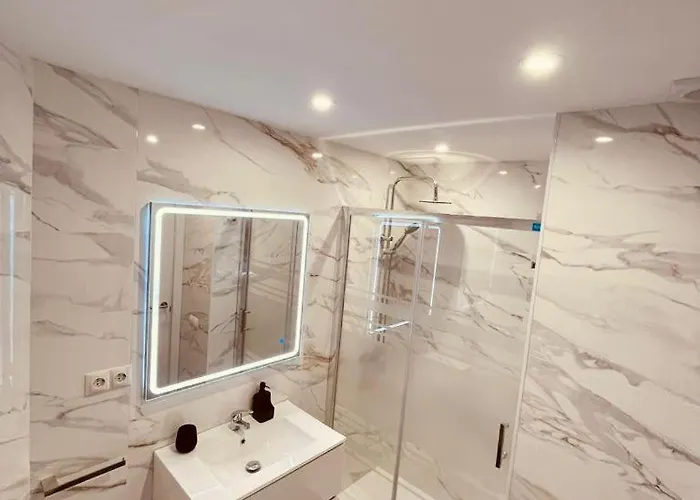 Estudio Junto La Nogalera Apartment *